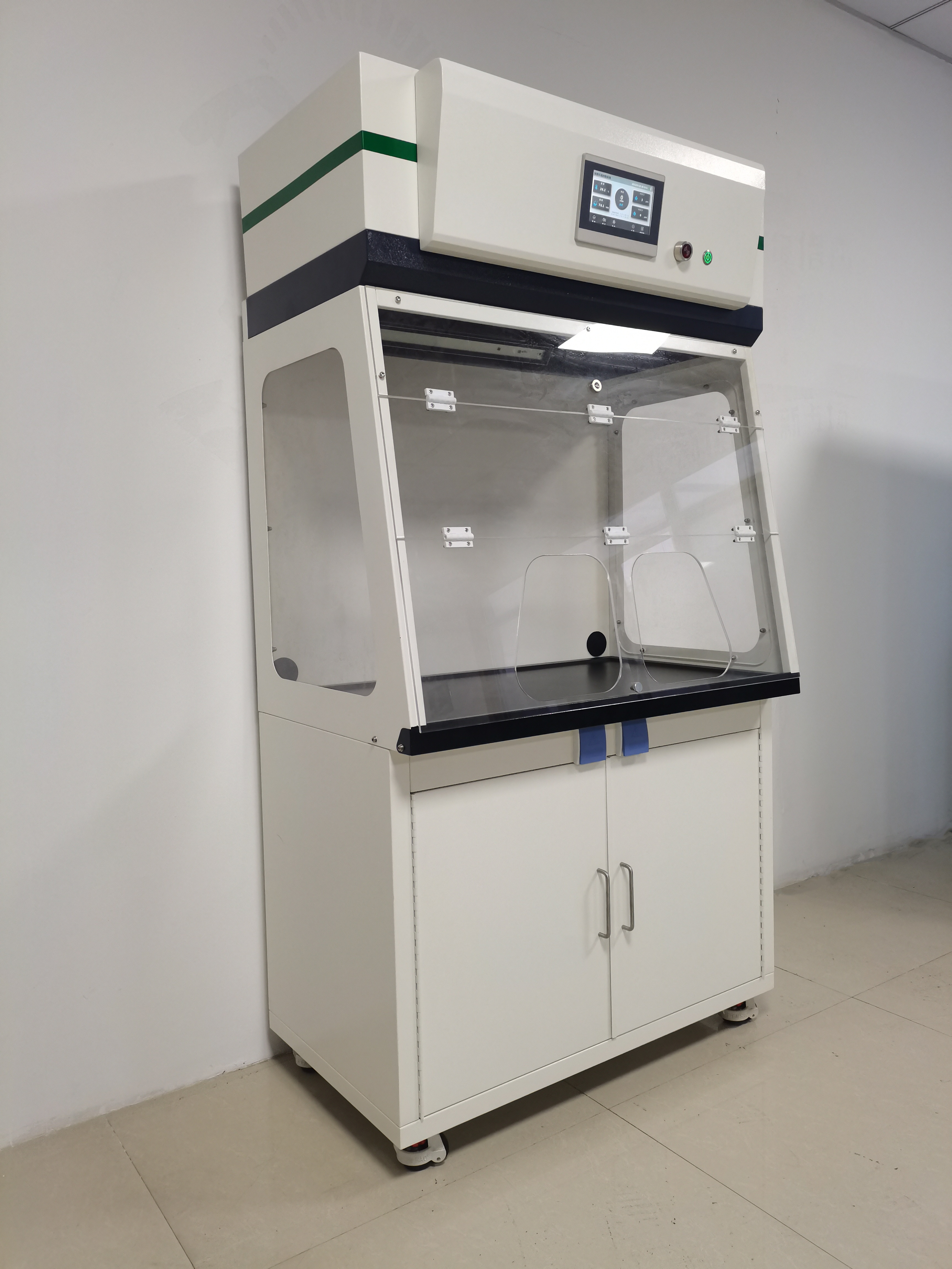 净气型无管道通风柜的工作原理